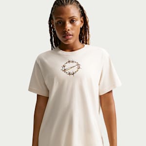 Nike Sportswear Women's Oversized T-Shirt. Nike RO